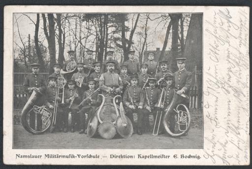 Namslauer Militärmusik-Vorschule – Direktion: Kapellmeister E. Bochnig.