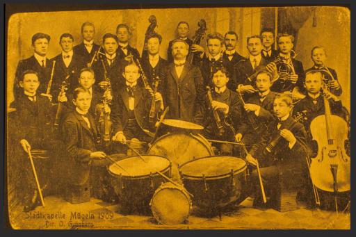 [Johann Brucker im Orchester der Musikschule Annaberg Vogtland, 1909]