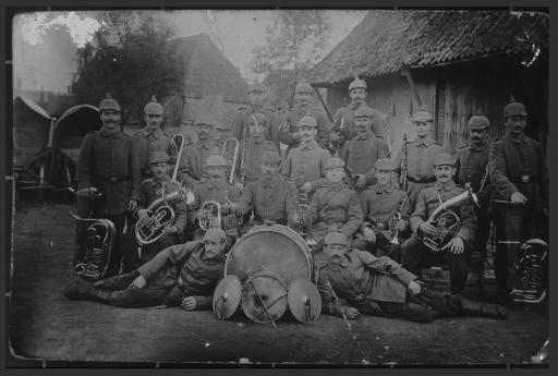 [Militärkapelle mit Leonhard Götz aus Wilhermsdorf]