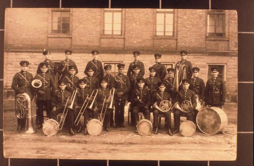 [Musik des Infanterie-Regiments von der Tann, Regensburg 1880]