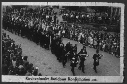 [Musikzug zur Goldenen Konfirmation in Kirchenlamitz, 1941]