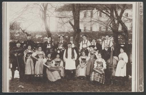 [Trachtenverein u. Kapelle in Monheim/Schwaben, 1907]