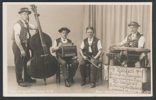 [Original Appenzeller Streichmusik „Edelweiss Trogen“]